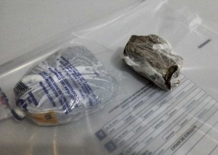 INTERNOS DO SEMIABERTO SÃO FLAGRADOS COM DROGAS PRESAS AO CORPO