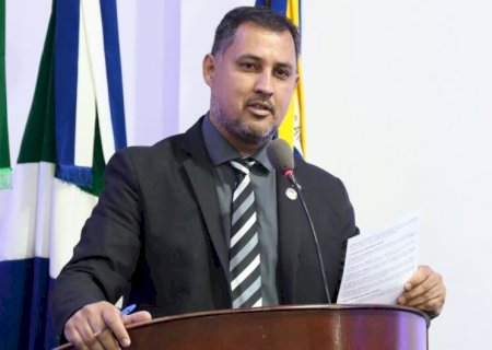 MÁRCIO PUDIM FAZ REIVINDICAÇÕES À PREFEITURA PARA BAIRROS DE DOURADOS