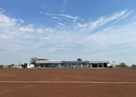 ALAN ASSINA HOMOLOGAÇÃO E AEROPORTO DE DOURADOS SERÁ ADMINISTRADO PELA INFRAERO