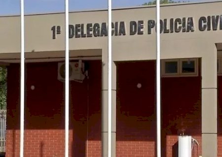 MULHER ESPANCA EX-MARIDO, DANIFICA CARRO DO SOGRO E LEVA FILHO EMBORA
