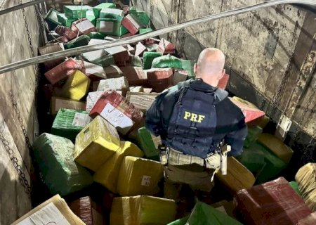 MAIOR APREENSÃO DO ANO NO PARANÁ, MACONHA SAIU DE MS E PESOU MAIS DE 6 TONELADAS