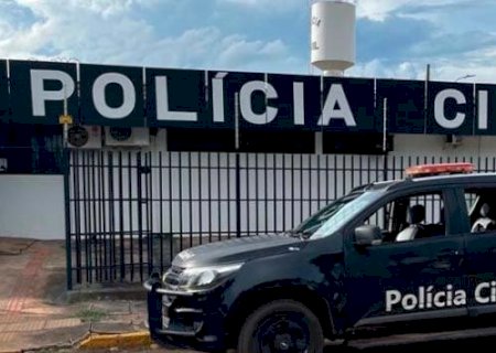 PARA ESCAPAR, MULHER MORDE PERNA DE PM E TENTA ROUBAR ARMA