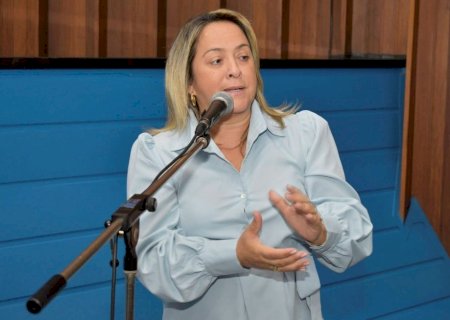 POR MEIO DE EMENDAS PARLAMENTAR, LIA NOGUEIRA DESTINA R$750 MIL PARA A SAÚDE DE DOURADOS