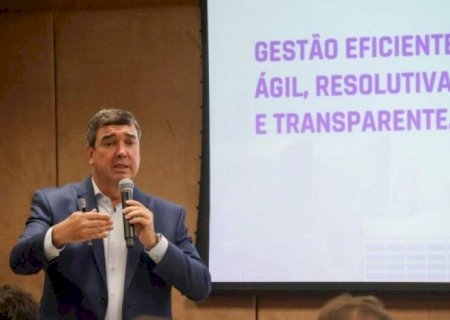 COM PREFEITOS E VEREADORES, RIEDEL LANÇA 'MAIOR PROGRAMA MUNICIPALISTA DE MS'