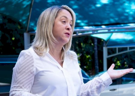 LIA NOGUEIRA QUER A IMPLANTAÇÃO DO ENSINO MÉDIO NA ESCOLA JOSÉ CAPELLI