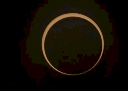 ECLIPSE TOTAL DO SOL ACONTECE HOJE; SAIBA COMO VER PELA INTERNET