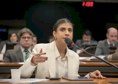 TRE REJEITA AÇÃO DE INELEGIBILIDADE CONTRA CAMILA JARA