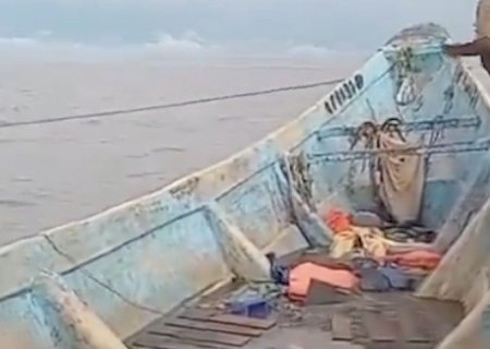 EMBARCAÇÃO É ENCONTRADA NO PARÁ COM VÁRIOS CORPOS EM DECOMPOSIÇÃO
