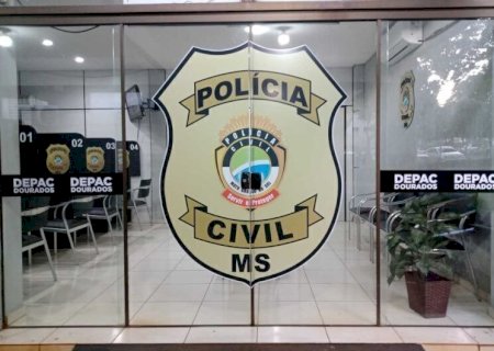 APÓS AMEAÇAR POLICIAIS, ACUSADO DE AGREDIR CACHORRO A PAULADAS É PRESO