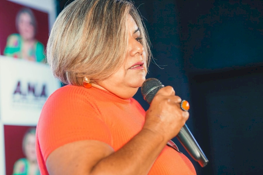 ANA DAGOBERTO LANÇA PRÉ-CANDIDATURA E REÚNE LÍDERES DE VÁRIOS SEGMENTOS DA SOCIEDADE DOURADENSE