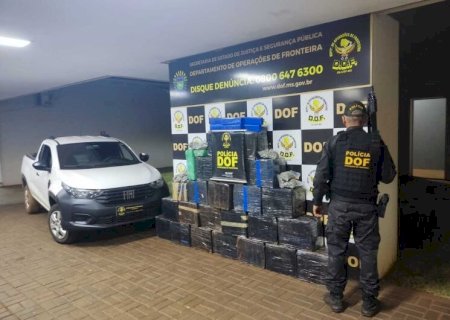 VEÍCULO QUE SEGUIA PARA TRÊS LAGOAS COM MAIS DE MEIA TONELADA DE MACONHA É APREENDIDO EM DOURADOS