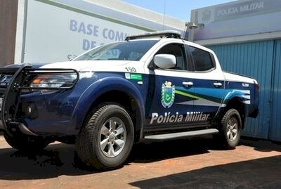HOMEM É PRESO AO TENTAR INCENDIAR CASA COM MULHER E FILHOS DENTRO