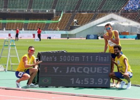 DE MS, YELTSIN JACQUES É CAMPEÃO MUNDIAL DE ATLETISMO COM DIREITO A RECORDE MUNDIAL