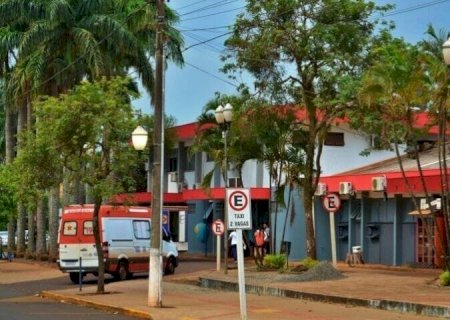JOVEM É HOSPITALIZADO APÓS SER AGREDIDO POR PELO MENOS 20 PESSOAS