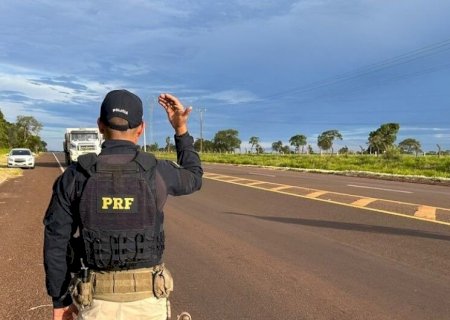 COM RESTRIÇÕES DE TRÁFEGO, PRF INICIA OPERAÇÃO NAS RODOVIAS FEDERAIS DE MS DURANTE O FERIADO