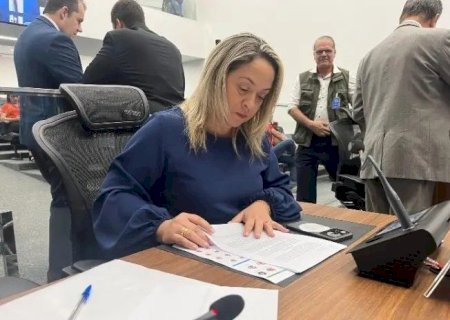 AGORA É LEI EM MS: REPRESENTANTE DE PESSOA COM DEFICIÊNCIA TEM DESCONTO NO IPVA