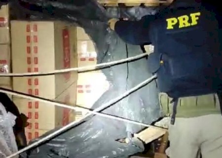 POLÍCIA APREENDE 150 MIL MAÇOS DE CIGARROS CONTRABANDEADOS NA DIVISA COM SP