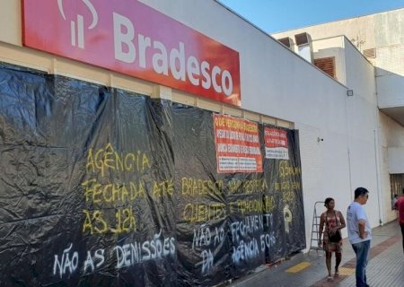 BRADESCO VOLTA A SER ALVO DE PROTESTOS EM DOURADOS