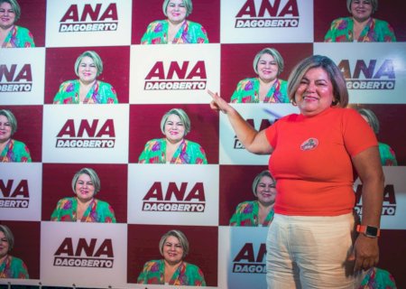 ANA DAGOBERTO LANÇA PRÉ-CANDIDATURA E REÚNE LÍDERES DE VÁRIOS SEGMENTOS DA SOCIEDADE DOURADENSE