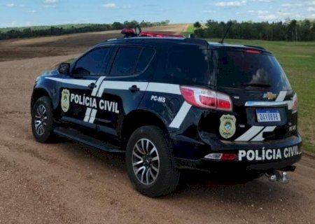 HOMEM, QUE ESTAVA FORAGIDO ACUSADO DE HOMICÍDIO, É PRESO