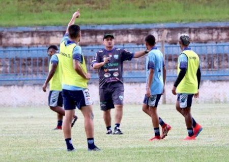 NAVIRAIENSE ACERTA COM TÉCNICO DOUGLAS RICARDO PARA DISPUTA DA SÉRIE B ESTADUAL