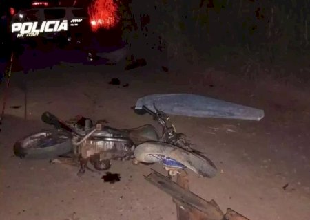 CAMINHONEIRO FOGE APÓS ACIDENTE QUE DEIXOU DUAS PESSOAS MORTAS EM MS
