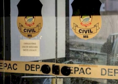 HOMEM É ESPANCADO E JOGADO EM BURACO DURANTE ROUBO DE CARRO