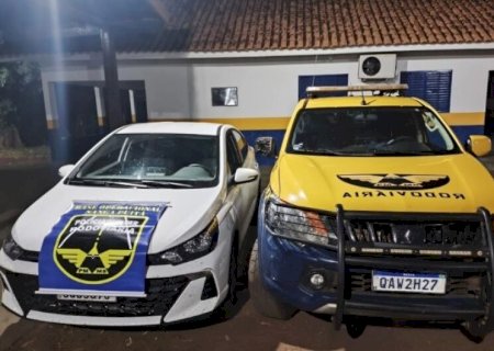 VEÍCULO COM REGISTRO DE APROPRIAÇÃO INDÉBITA É RECUPERADO NA FRONTEIRA