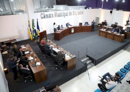 VEREADOR DENUNCIA PARLAMENTAR POR FALA CONSIDERADA HOMOFÓBICA NA CÂMARA DE DOURADOS