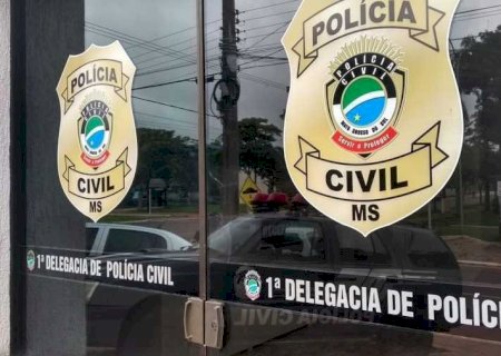 MULHER PERDE R$ 8 MIL APÓS ESTELIONATÁRIO SE PASSAR POR FILHA EM TROCA DE MENSAGENS