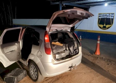 PMR APREENDE 413 KG DE MACONHA EM VEÍCULO ABANDONADO NA MS-164
