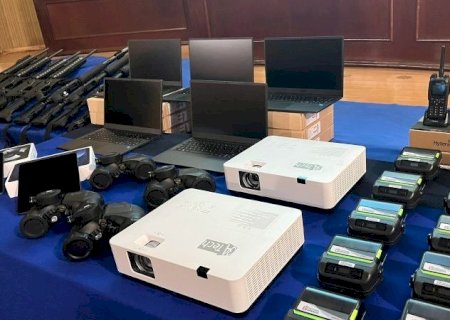 GUARDA MUNICIPAL RECEBE ARMAS E EQUIPAMENTOS TECNOLÓGICOS