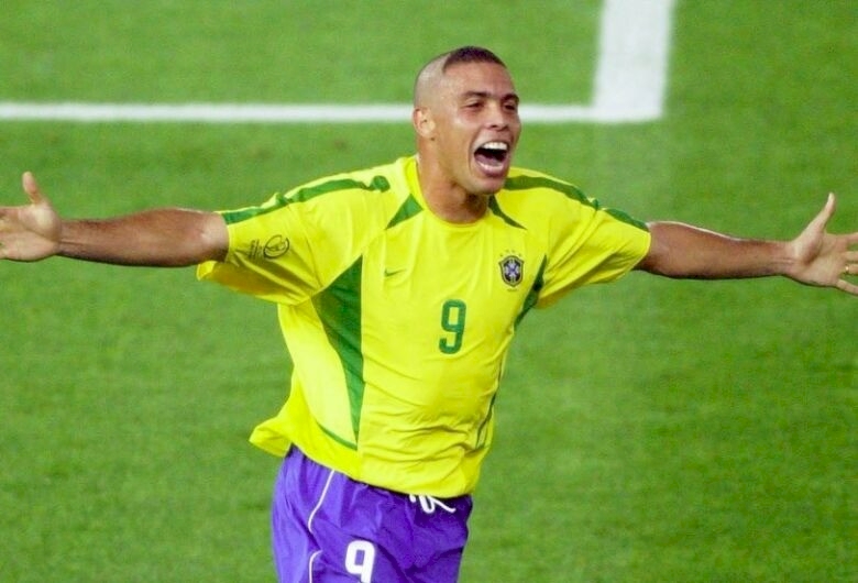 SELEÇÃO BRASILEIRA CELEBRA 22 ANOS DA CONQUISTA DO PENTA