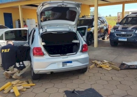 MULHER É PRESA APÓS SER FLAGRADA TRANSPORTANDO QUASE 80 QUILOS DE MACONHA NA BR-267
