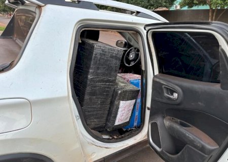 JOVEM É PRESO COM MAIS DE MEIO MILHÃO EM ANABOLIZANTES E PRODUTOS CONTRABANDEADOS