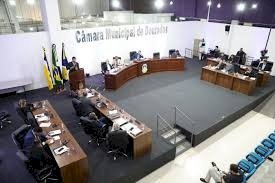 MAIORIA ACHA QUE MENOS DE 10 VEREADORES SE REELEGEM
