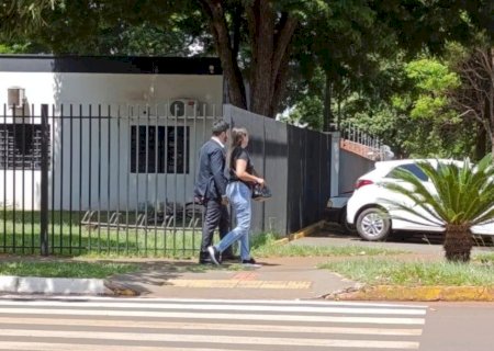 EX-SECRETÁRIA DE EDUCAÇÃO ANA PAULA BENITEZ É INDICIADA NA POLÍCIA POR FALSIDADE IDEOLÓGICA
