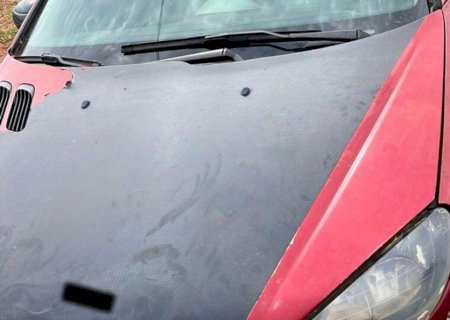 MULHER É PRESA POR SEQUESTRAR E TORTURAR SUSPEITO DE FURTO DE CELULAR