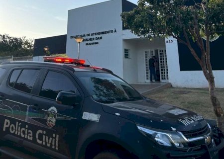 HOMEM É PRESO APÓS ATEAR FOGO NAS ROUPAS DE EX-NAMORADA E AGREDIR FILHA EM DOURADOS