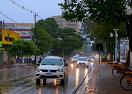 EM DOIS DIAS, CHUVAS ATINGEM MAIS DA METADE DA MÉDIA ESTIMADA PARA JULHO EM DOURADOS