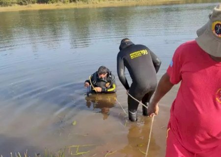 CORPO DE HOMEM QUE TENTOU ATRAVESSAR LAGOA É ENCONTRADO PELOS BOMBEIROS