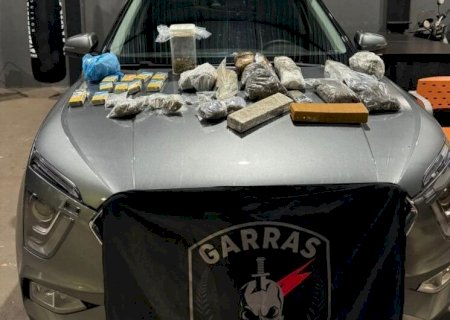 VEÍCULO ROUBADO NO RJ É RECUPERADO EM MS E QUATRO SÃO PRESOS EM PONTO DE DISTRIBUIÇÃO DE DROGAS