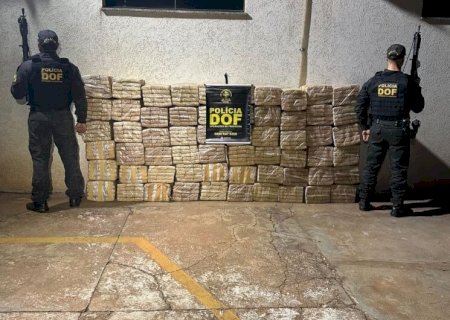 VEÍCULO COM MAIS DE 900 QUILOS DE MACONHA É APREENDIDO NA MS-164