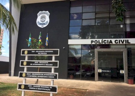 HOMEM É PRESO POR NÃO ACEITAR FIM DE RELACIONAMENTO E PERSEGUIR EX-COMPANHEIRA