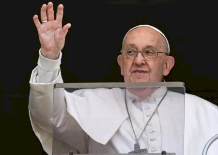 PAPA FRANCISCO ORA POR VÍTIMAS DE ACIDENTE AÉREO EM VINHEDO
