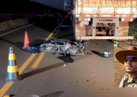 MOTOCICLISTA MORRE APÓS BATER MOTO NA TRASEIRA DE CAMINHÃO EM CAARAPÓ