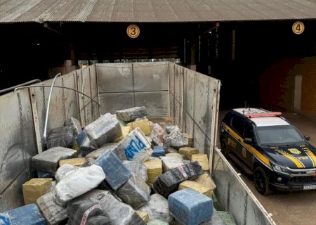 MOTORISTA É PRESO TRANSPORTANDO MAIS DE 10 TONELADAS DE MACONHA EM CARGA DE MILHO