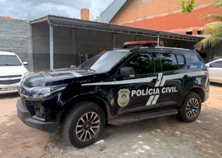 POLÍCIA FECHA 'BOCA DE FUMO' E DOIS JOVENS SÃO PRESOS