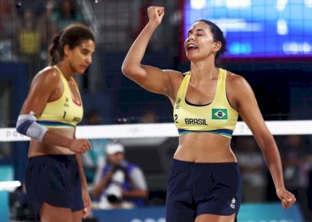 É OURO! ANA PATRÍCIA E DUDA BATEM CANADENSES E CONQUISTAM O VÔLEI DE PRAIA
