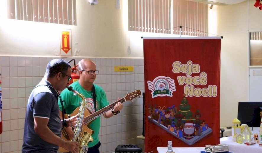 PAPAI NOEL DOS CORREIOS: CARTAS JÁ PODEM SER ADOTADAS E PEDIDOS VÃO DE ALIMENTOS A GAMES